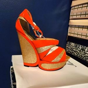 Bumper brand skinny wedge